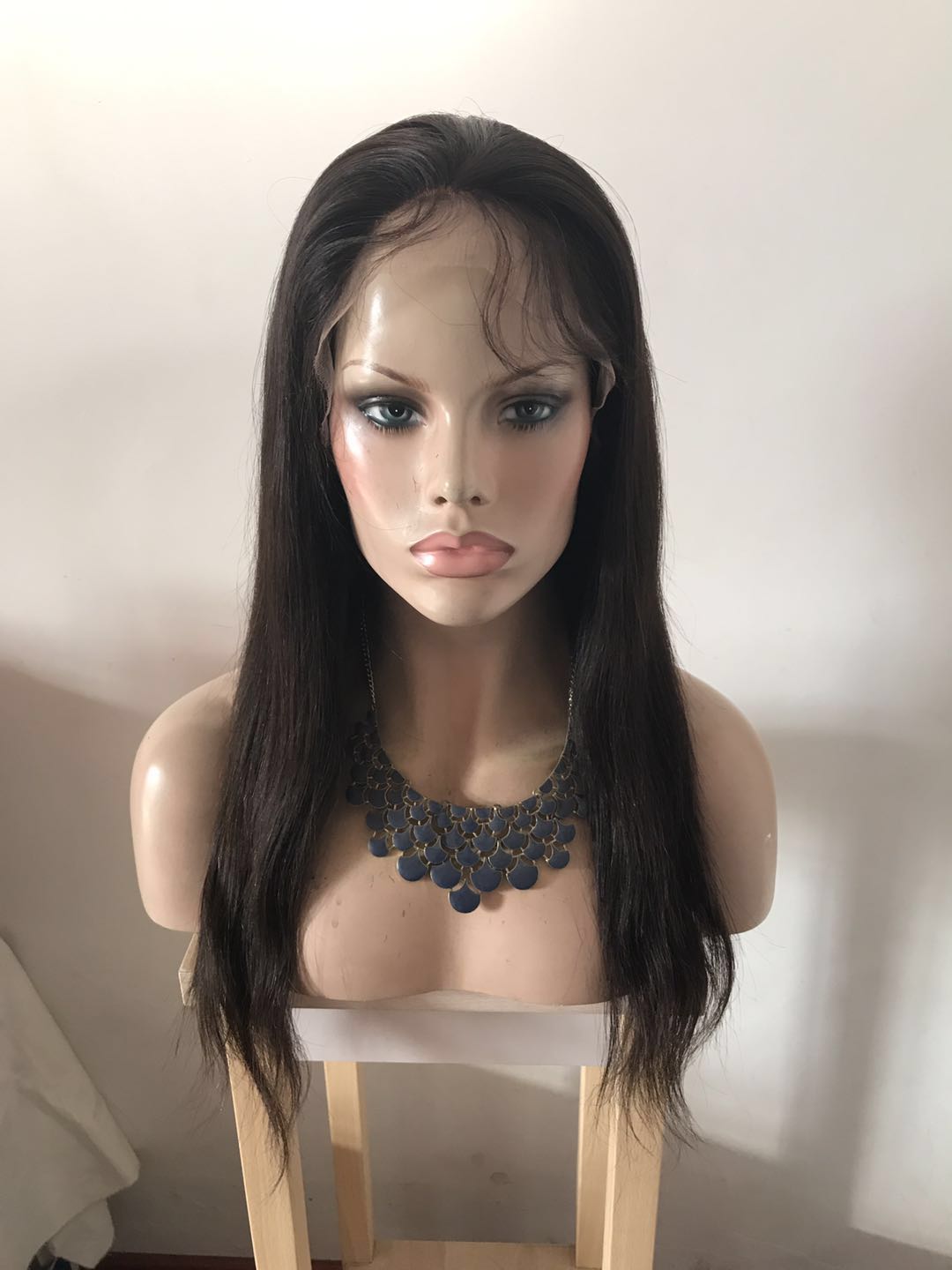 full lace wig; lace front wig; lace frontal