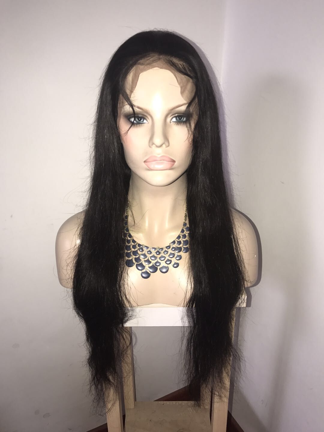 full lace wig; lace front wig; lace frontal