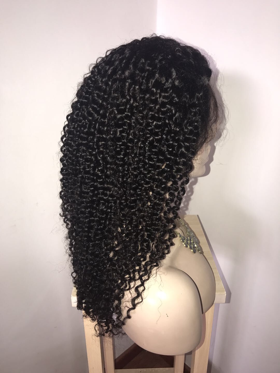 full lace wig